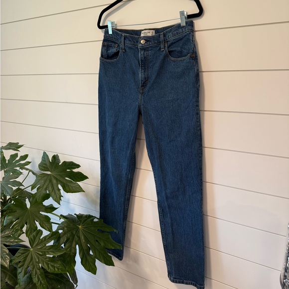 Abercrombie & Fitch Women's ‘90s Straight Ultra High Rise Classic Jeans 29 8S - Picture 5 of 9